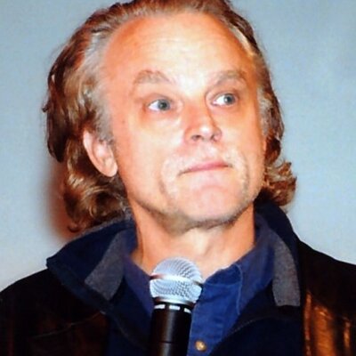 Portrait of Brad Dourif