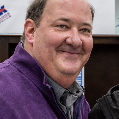 Portrait of Brian Baumgartner
