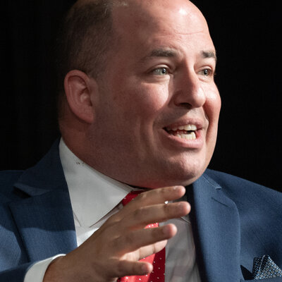 Portrait of Brian Stelter