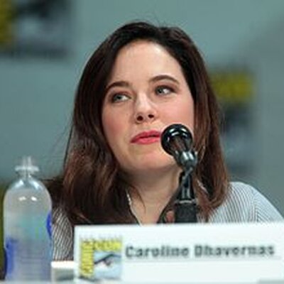 Portrait of Caroline Dhavernas