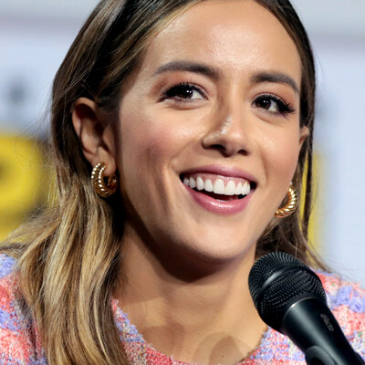 Portrait of Chloe Bennet