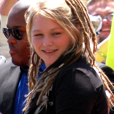 Portrait of Crystal Bowersox