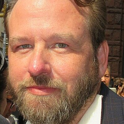 Portrait of Dallas Roberts