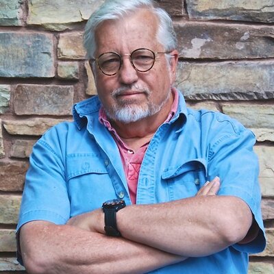 Dan Simmons