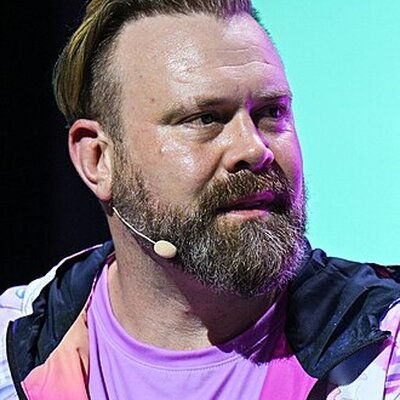 Portrait of Daniel Bedingfield