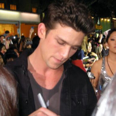 Portrait of Daren Kagasoff