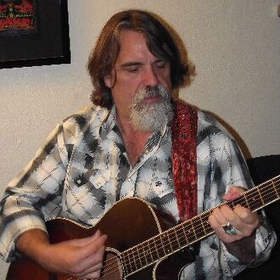 Portrait of Darrell Scott