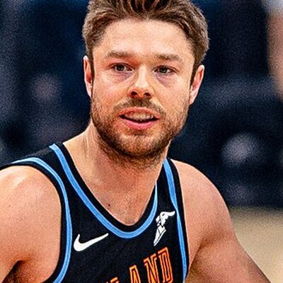 Portrait of Delly