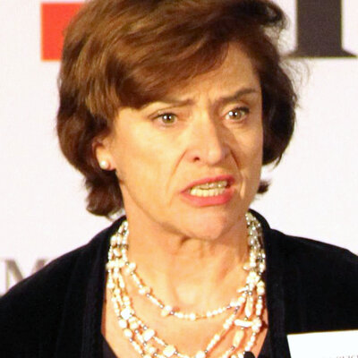 Portrait of Diana Quick