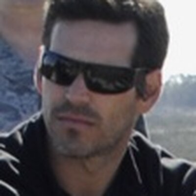 Portrait of Eddie Cibrian