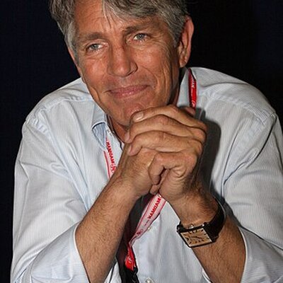 Portrait of Eric Roberts