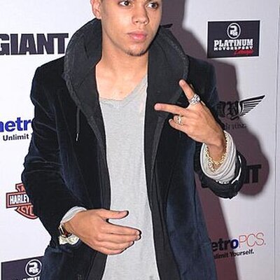 Portrait of Evan Ross