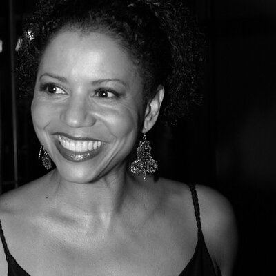 Portrait of Gloria Reuben