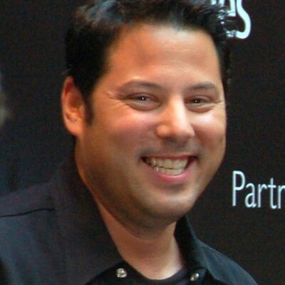 Portrait of Greg Grunberg