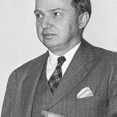 Portrait of Harlow Shapley
