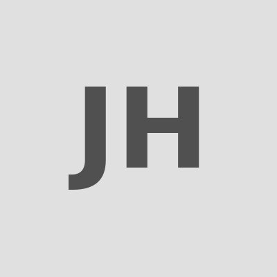 Portrait of Juliette Harper
