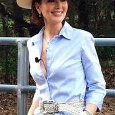 Janine Turner