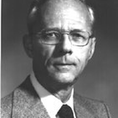 Portrait of Jay Wright Forrester