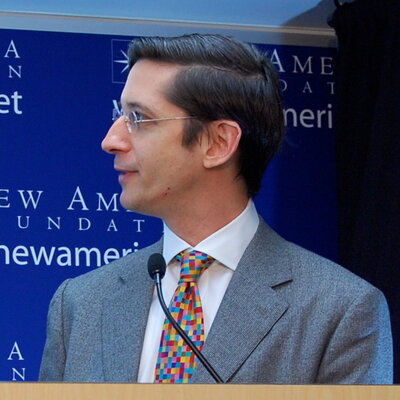 Portrait of Jesse Sheidlower