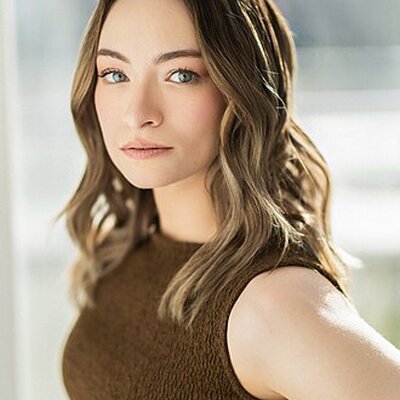 Portrait of Jodelle Ferland