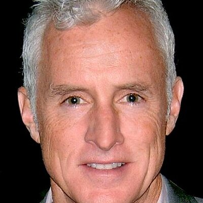 Portrait of John Slattery