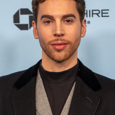 Jordan Gavaris