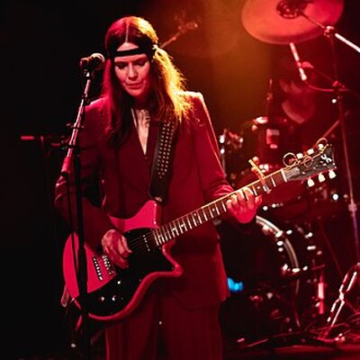 Portrait of Juliana Hatfield