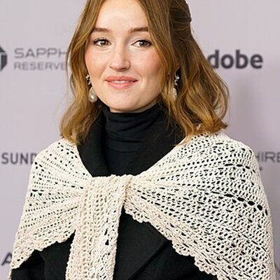 Portrait of Kaitlyn Dever