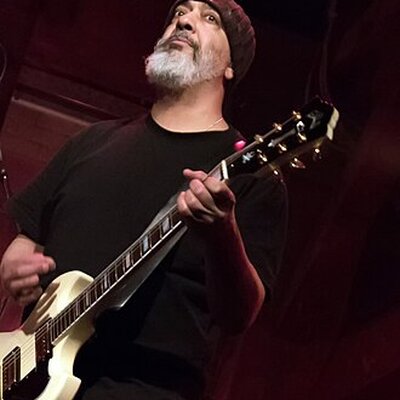 Portrait of Kim Thayil