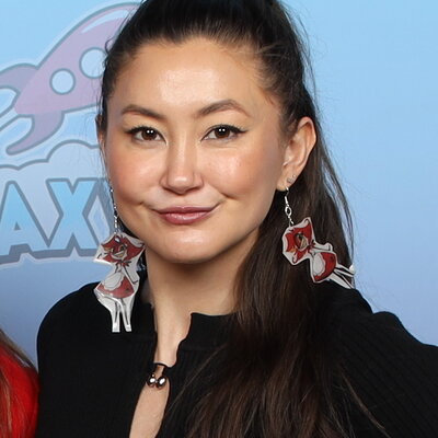Portrait of Kimiko Glenn