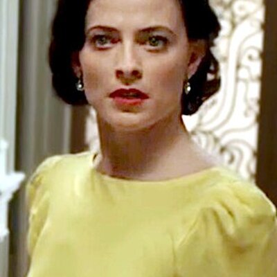 Portrait of Lara Pulver