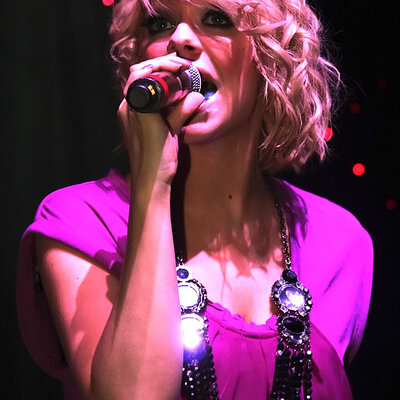 Portrait of Liz McClarnon