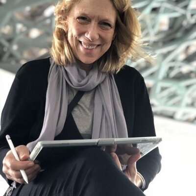 Portrait of Liza Donnelly