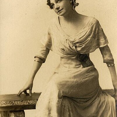 Portrait of Louise Carter