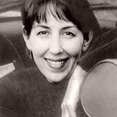 Portrait of Lynn Kurland