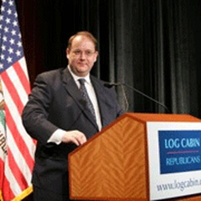 Portrait of Marc Cherry