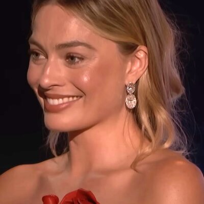 Margot Robbie