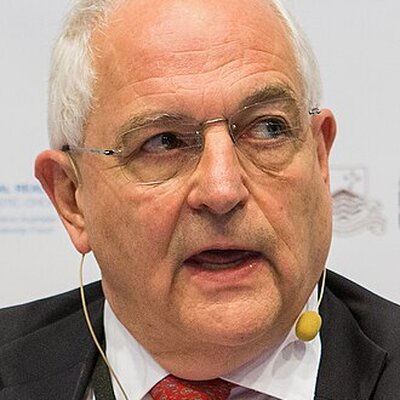 Portrait of Martin Wolf