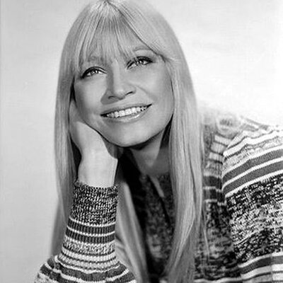 Portrait of Mary Travers