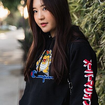 Portrait of Megan Lee