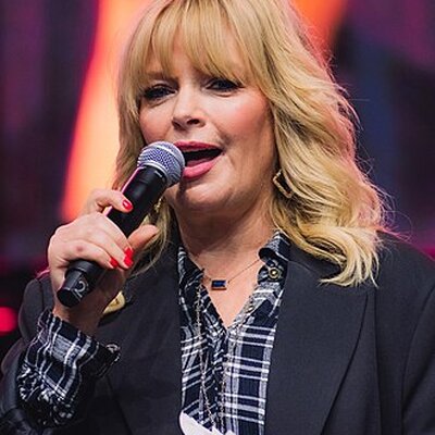 Portrait of Melissa Peterman