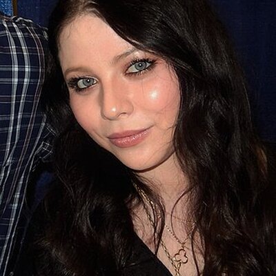 Portrait of Michelle Trachtenberg