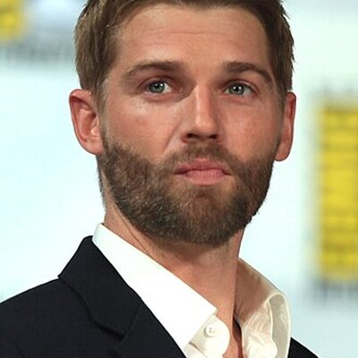 Portrait of Mike Vogel