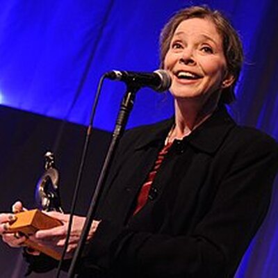 Portrait of Nanci Griffith