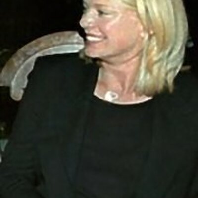 Portrait of Peta Wilson