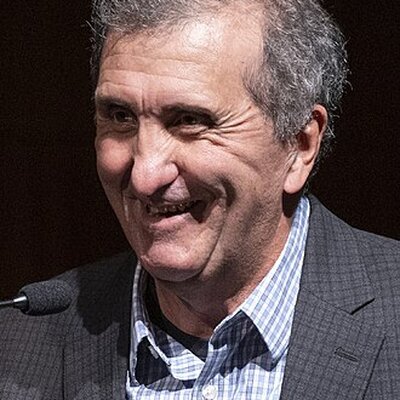 Portrait of Pete Souza