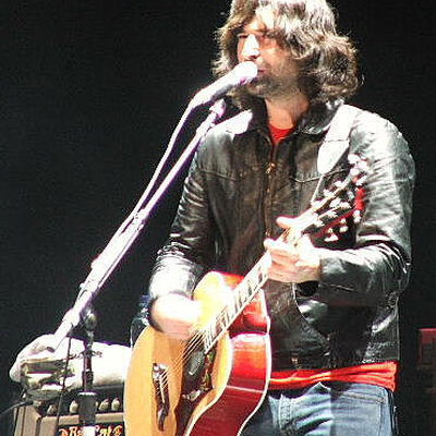 Portrait of Pete Yorn