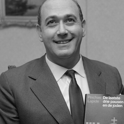 Portrait of Pinchas Lapide