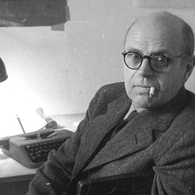 Poul Henningsen