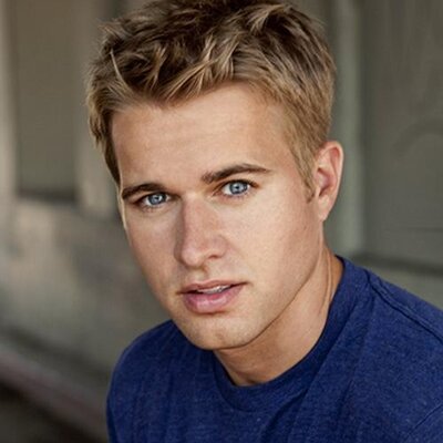 Portrait of Randy Wayne